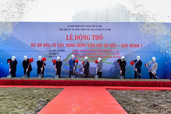 LỄ KHỞI CÔNG, ĐỘNG THỔ